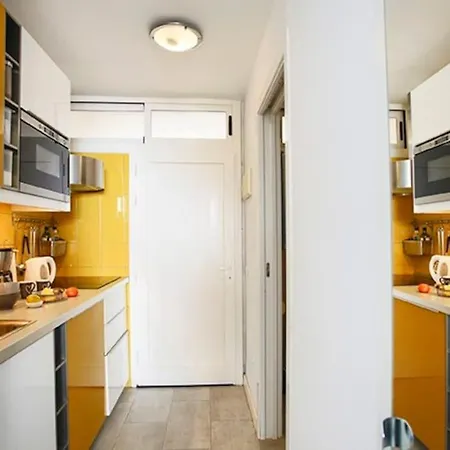 Roberta Playa De Americas